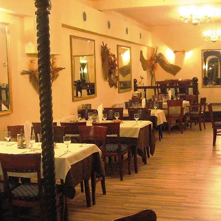 Chateau Vaptzarov מלון בנסקו