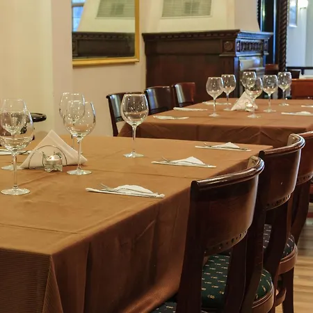 Chateau Vaptzarov Отель 4*