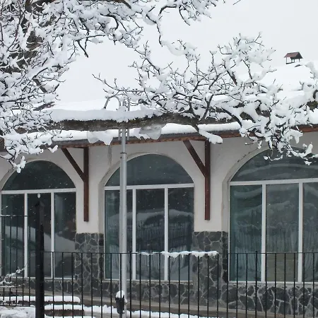 Chateau Vaptzarov Отель 4*